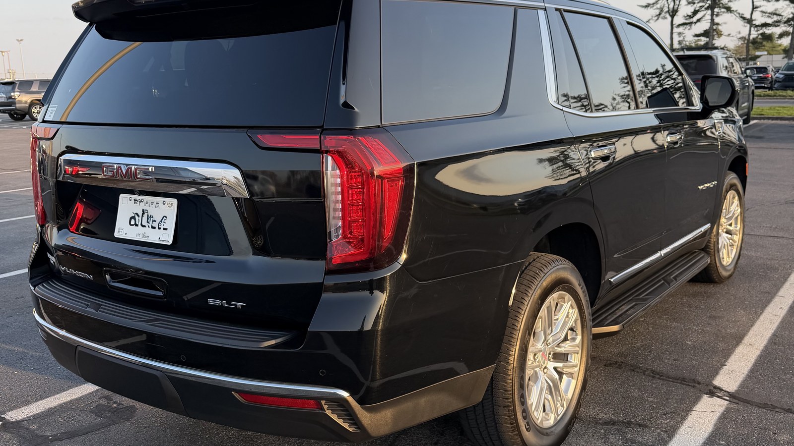 2023 GMC Yucon photo 2